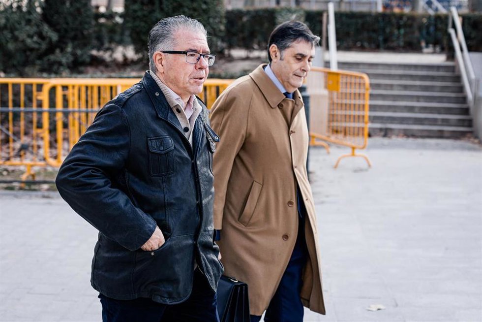 Archivo - El exsecretario general del PP de Madrid, Francisco Granados, a su llegada a la Audiencia Nacional para declarar por el caso 'Púnica', a 2 de marzo de 2026, en Madrid (España).