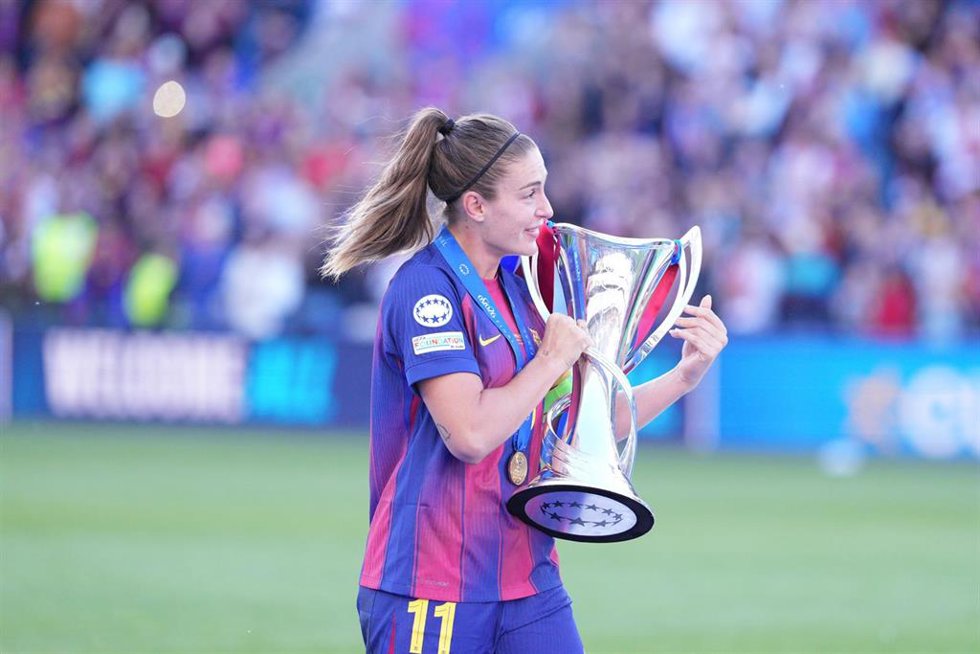 La jugadora y capitana del Barça Femení Alexia Putellas tras ganar la Champions 2026
