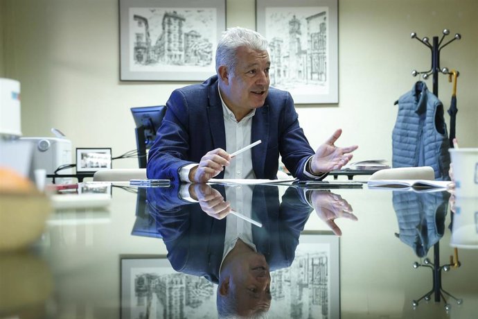Archivo - El Secretario Autonómico de Educación , Daniel McEvoy. 
