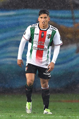 Futbol, Palestino vs Flamengo. Fase de grupos, Copa Libertadores 2024. El jugador de Palestino Fernando Cornejo, jcelebra su gol contra Flamengo durante el partido de copa libertadores por el grupo E disputado en el estadio Francisco Sánchez Rumoroso en