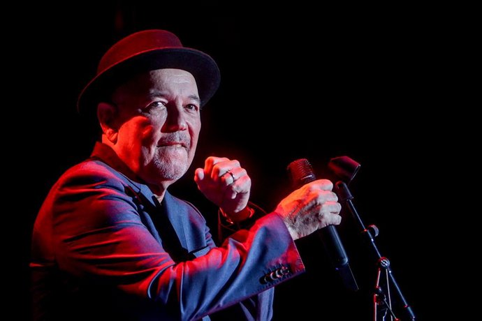 Archivo - El cantante y actor panameño Rubén Blades, durante una actuación en el Festival Noches del Botánico, a 13 de julio de 2023, en Madrid (España). Blades actúa junto a la 'Roberto Delgado Big Band', en el marco de su 'Salswing Tour', que es un reco