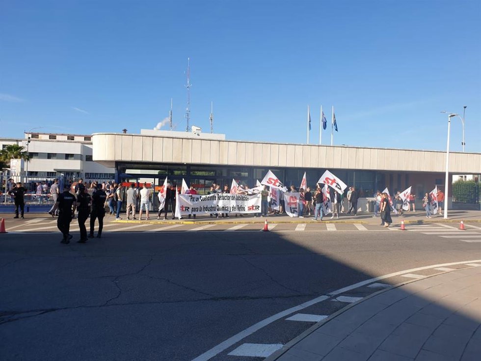 Huelga por el coeficiente de jubilación en Repsol Fuels Puertollano.