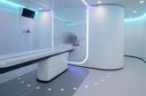 Foto: Un nuevo enfoque basado en simulaciones e IA reduce el tiempo y los datos necesarios en resonancias