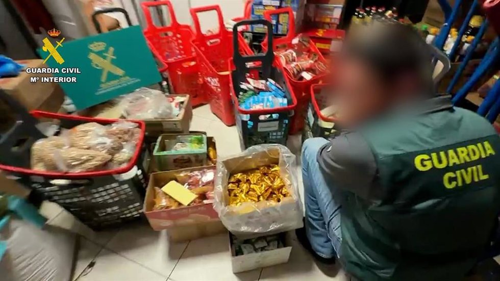 Intervenidos más de 5.000 productos alimentarios irregulares establecimientos de Bizkaia