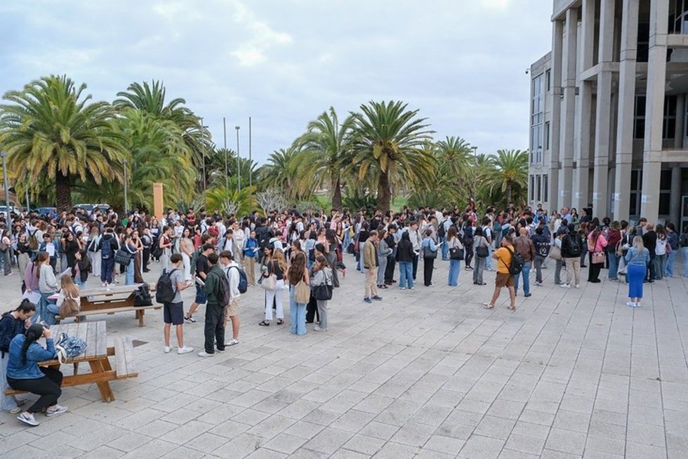 Estudiantes que se presentaron a la PAU en 2025 en una de las sedes de la ULPGC