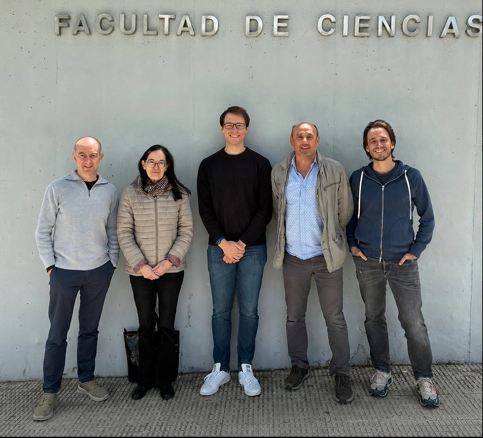 Se han invertido cinco años de investigación conjunta con una metodología disruptiva: analizar moléculas que inicialmente se diseñaron para investigar compuestos con propiedades fotovoltaicas