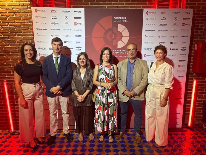 Encuentro anual 'Confebus Summit'.