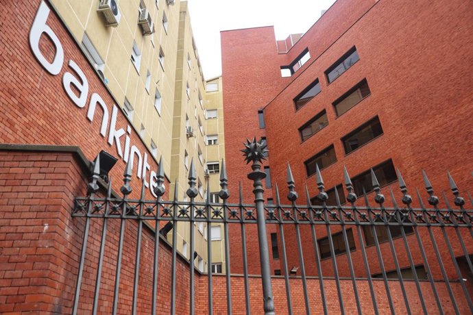 Archivo - Oficinas de Bankinter en Paseo de la Castellana, a 5 de marzo de 2023, en Madrid (España). B