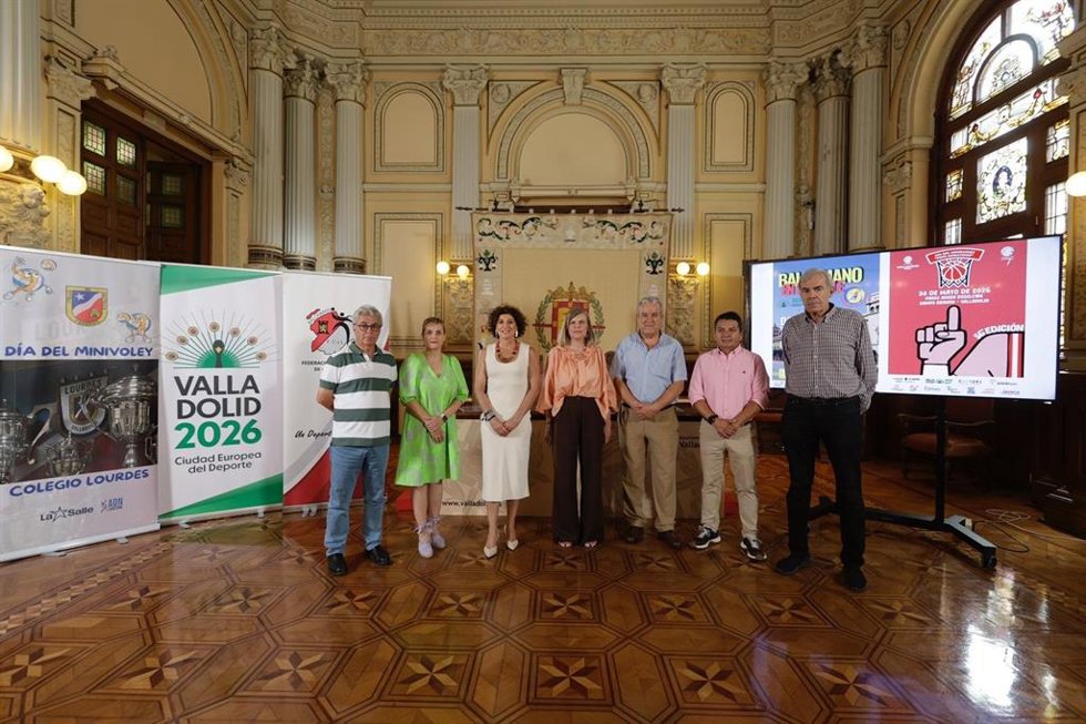 Presentación de los días del minivoley, minibasket, minibalonmano y atletismo en Valladolid.