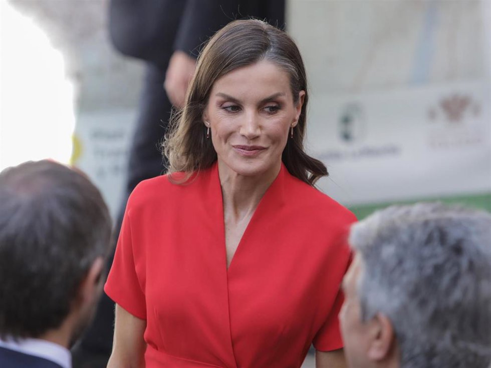 La Reina Letizia durante el acto oficial de entrega de las Medallas de Oro al Mérito de las Bellas Artes celebrado en Toledo