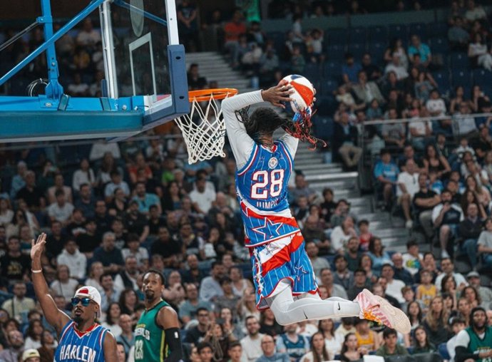 La Gira de los 100 años de los Harlem Globetrotters cierra su paso por España con más de 60.000 espectadores