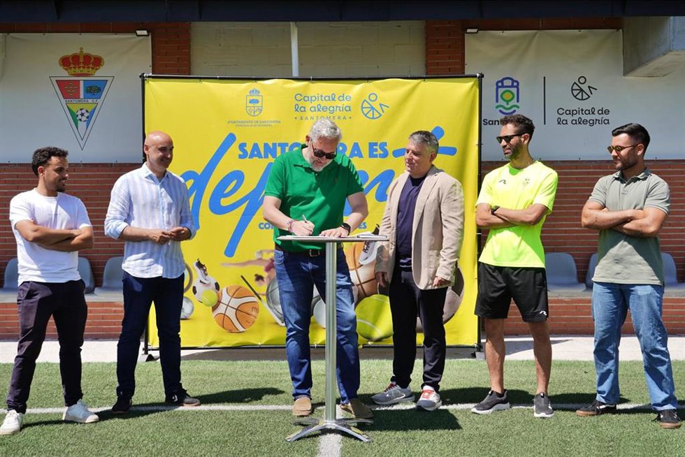 Presentación del 'Summer Camp Iniesta Academy'