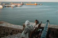 La Guardia Revolucionaria informa de que 23 buques cruzaron Ormuz en las últimas 24 horas en coordinación con Irán