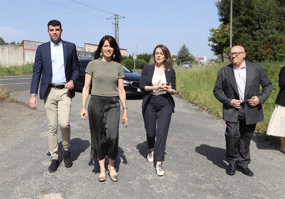 Allegue en su visita a A Estrada.