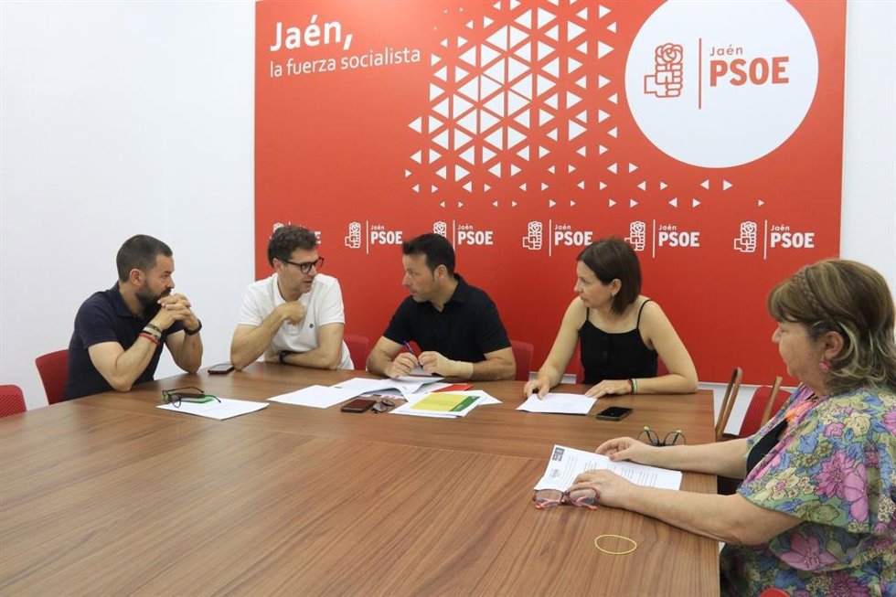Reunión del PSOE con UPA