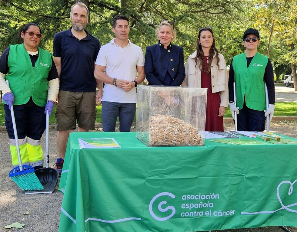 En Teruel hay unos 7.300 fumadores que consumen cerca de 103.000 cigarrillos al día, muchos de los cuales acaban arrojados en la vía pública en forma de colilla.