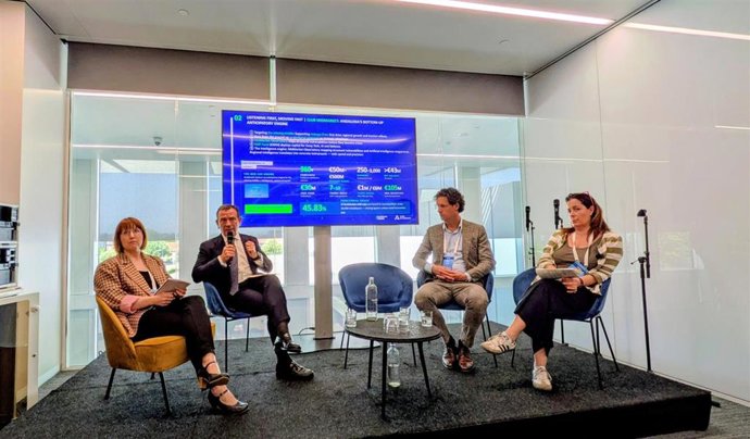 Andalucía Trade posiciona 'imec Spain' y el 'Club Midmarket' como estrategias de anticipación para impulsar el tejido empresarial andaluz.