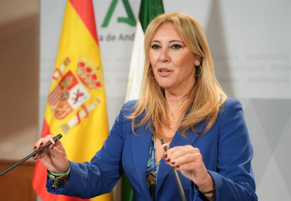 La portavoz del Gobierno en funciones, Carolina España, en la rueda de prensa posterior a la reunión semanal del Consejo de Gobierno. 