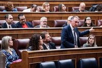 Sumar se mueve entre el malestar con el PSOE y el alivio al apreciar que se aleja la presunta financiación irregular