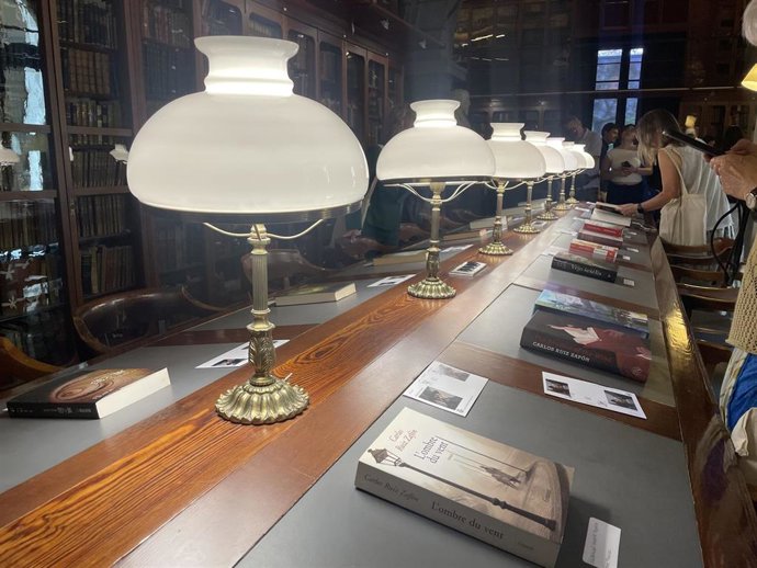 Exposición de 'La sombra del viento' de Carlos Ruiz Zafón