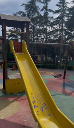 Parque en la urbanización La Joya de Pulianas.