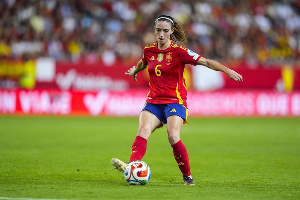 Archivo - Aitana Bonmatí durante un partido con la selección española
