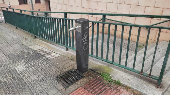 Archivo - Fuente provisional instalada por el Ayuntamiento de Bilbao para periodos de calor