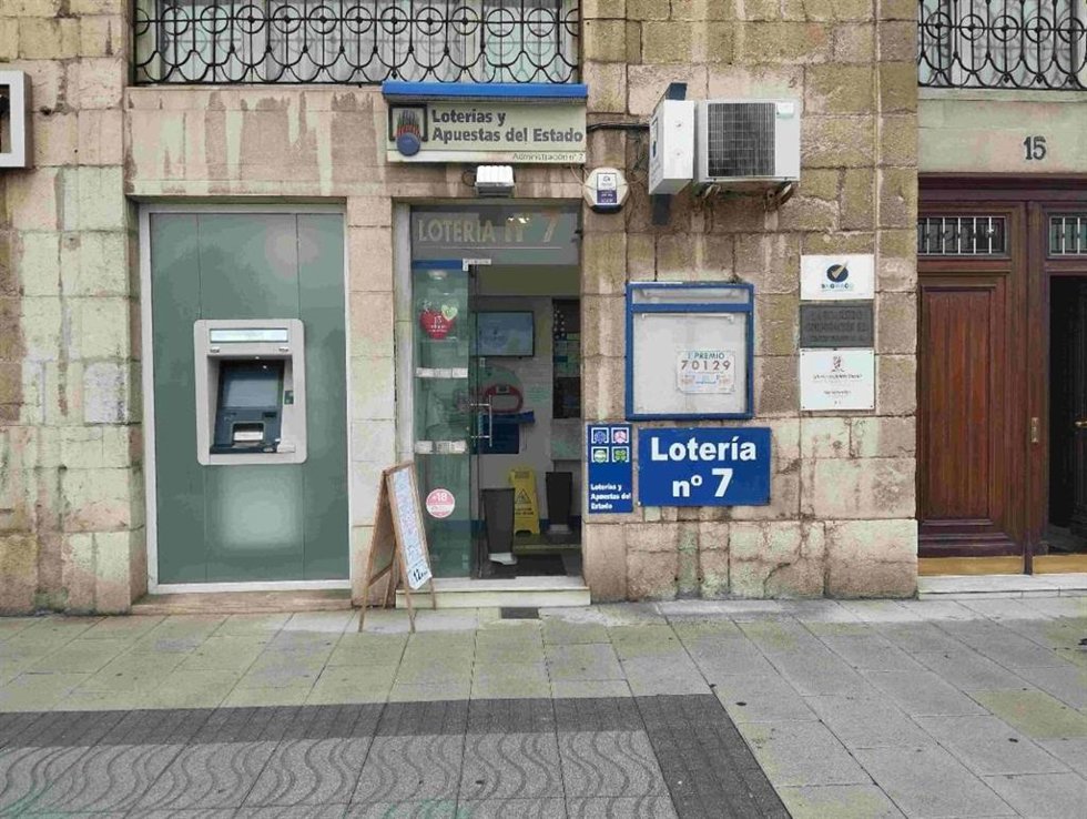 Administración de Lotería Número 7 de Santander, en el Paseo Pereda