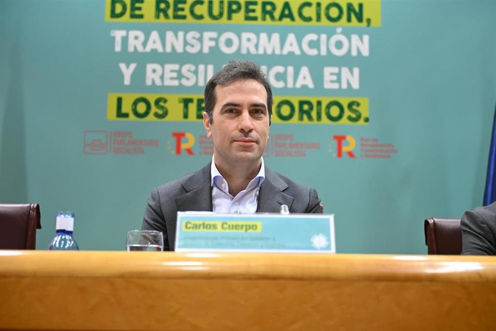 El vicepresidente primero y ministro de Economía Comercio y Empresa, Carlos Cuerpo, durante la jornada ‘Impacto del Plan de Recuperación, Transformación y Resiliencia en los territorios’, en el Senado, a 28 de mayo de 2026, en Madrid (España). El Grupo So