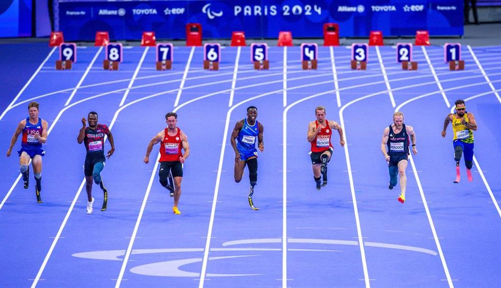 Archivo - Imagen de uana competición de atletismo en los Juegos Paralímpicos de Paris 2024