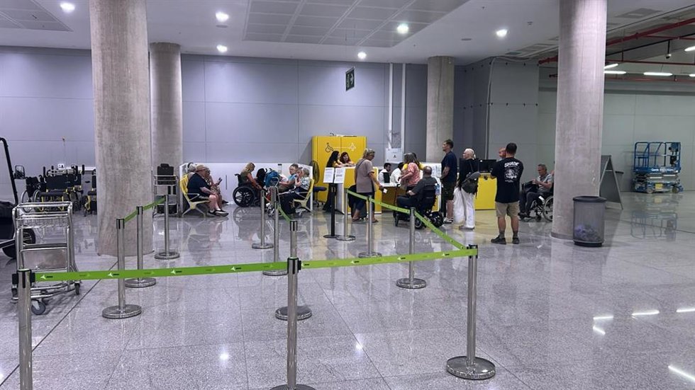 Alertan de caos organizativo, falta de transparencia y esquirolaje en la huelga de PMR en el aeropuerto de Palma