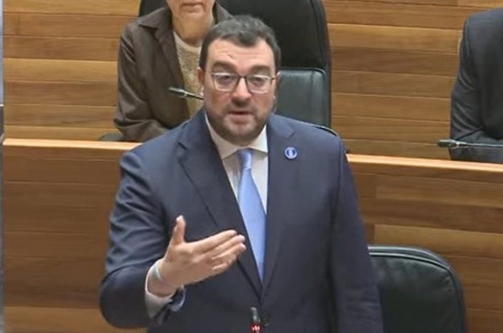 Adrián Barbón