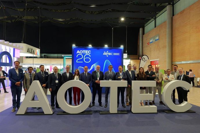 El consejero de Industria, Energía y Minas y presidente de la Agencia Digital de Andalucía en funciones, Jorge Paradela, en la inauguración de Aotec 2026.