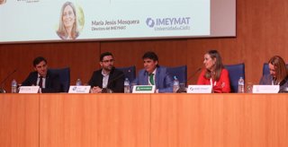 El secretario de Investigación e Innovación de la Consejería de Universidad, Investigación e Innovación, Daniel Escacena, en un foro sobre materiales avanzados en Puerto Real (Cádiz)