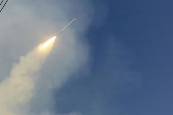 Archivo - Misil de ataque terrestre Tomahawk lanzado desde un destructor de la Marina de EEUU en el marco de la operación Furia Épica. 