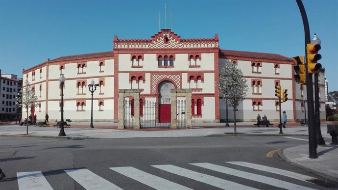 Archivo - Plaza de Toros de Gijón