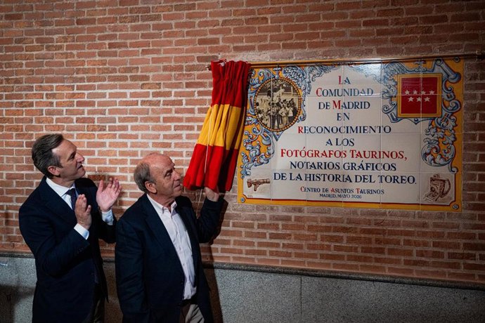 La Comunidad de Madrid homenajea a los fotógrafos de la Plaza de Toros de Las Ventas