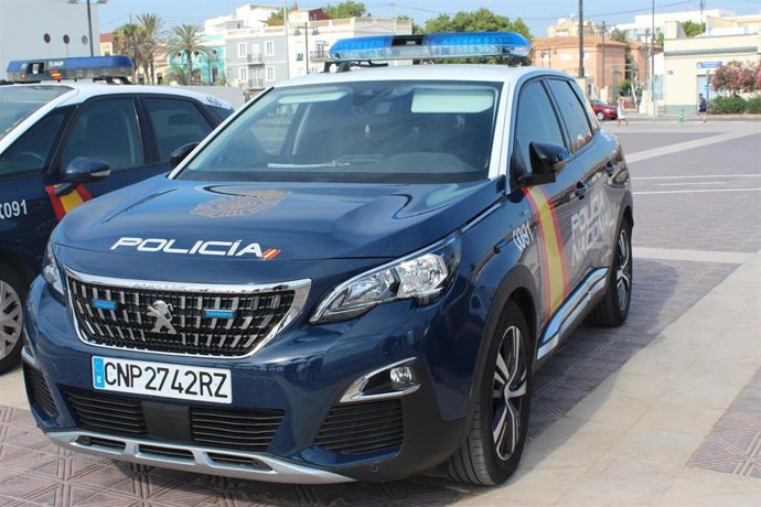 Archivo - Coche Policía Nacional