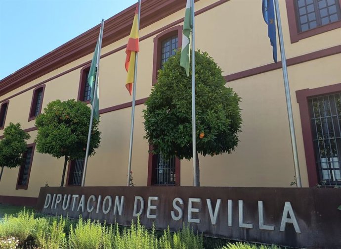 Fachada de la sede principal de la Diputación como foto de recurso.