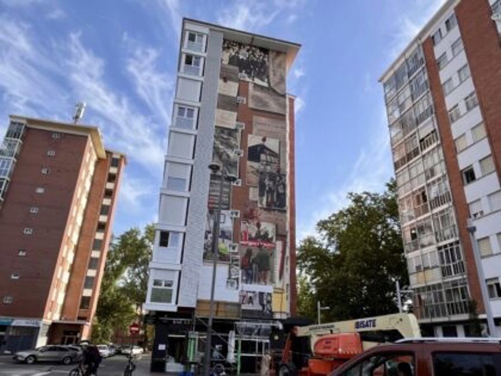 Recreación del mural del 3 de Marzo en Zaramaga