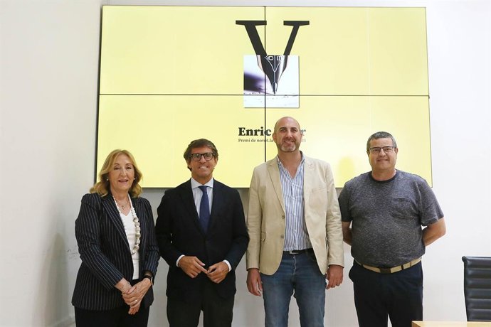 Josep Palomero gana el Premi Enric Valor de Novel·la en Valencià con 'L'aviador de la República'
