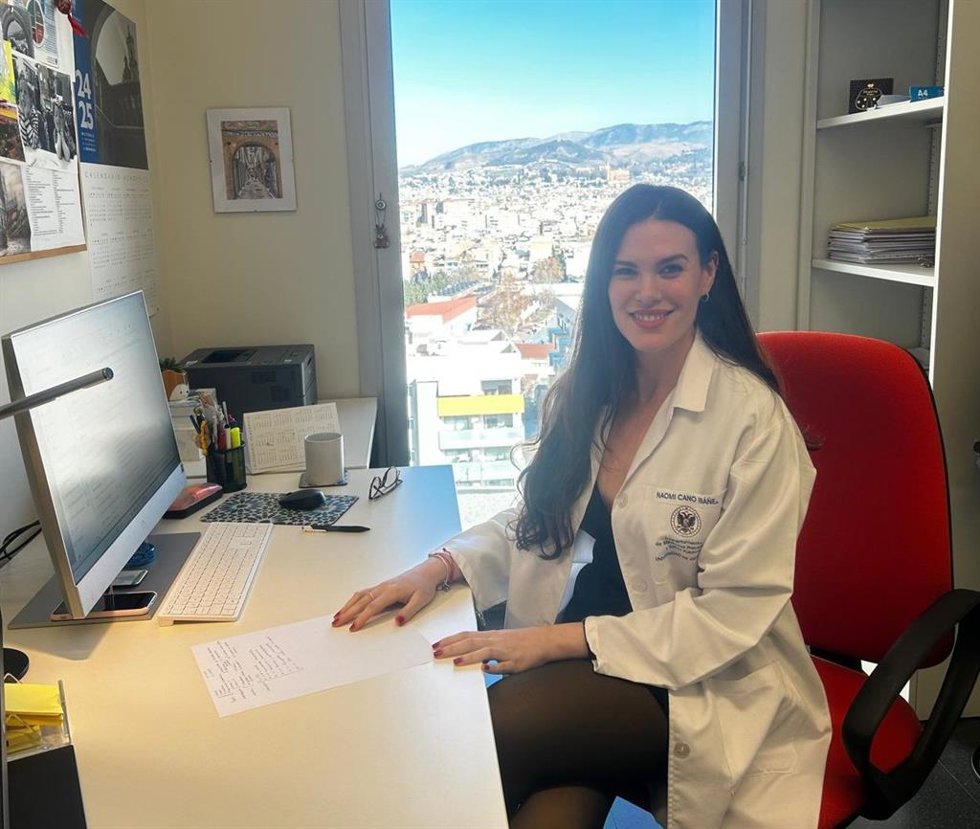 La Dra. Naomi Cano-Ibáñez, investigadora del grupo E14-Medicina Preventiva y Salud Pública del ibs.GRANADA y profesora del Departamento de Medicina Preventiva y Salud Pública de la Universidad de Granada y autora de correspondencia del artículo