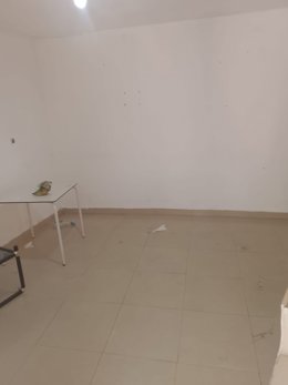 Imagen del interior de la vivienda tras el deshaucio de una madre y su bebé de ocho meses en Jaén capital