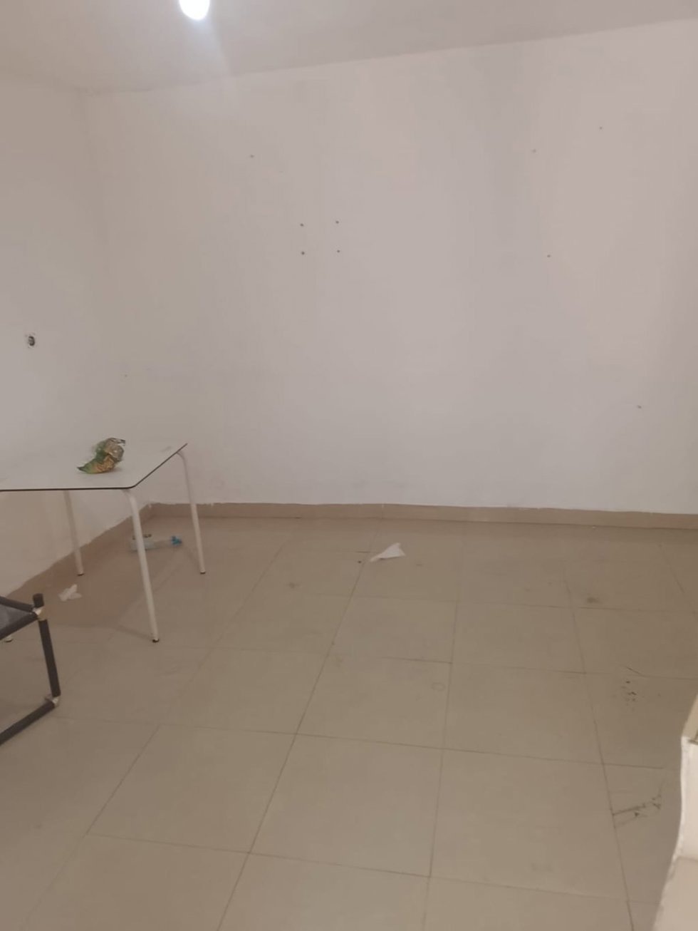 Imagen del interior de la vivienda tras el deshaucio de una madre y su bebé de ocho meses en Jaén capital
