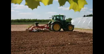 Bruselas aprueba el plan español de ayudas de 500 millones para agricultores por el alza de los fertilizantes