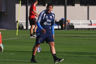 Futbol, Entrenamiento seleccion chilena. Entrenamiento de la seleccion chilena previo a los partidos amistosos contra Portugal y Republica Democratica del Congo. Complejo Deportivo Juan Pinto Duran Santiago, Chile. 25/05/2026 Jonnathan
