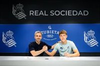 La Real Sociedad renueva a su canterano Ibai Aguirre hasta 2031