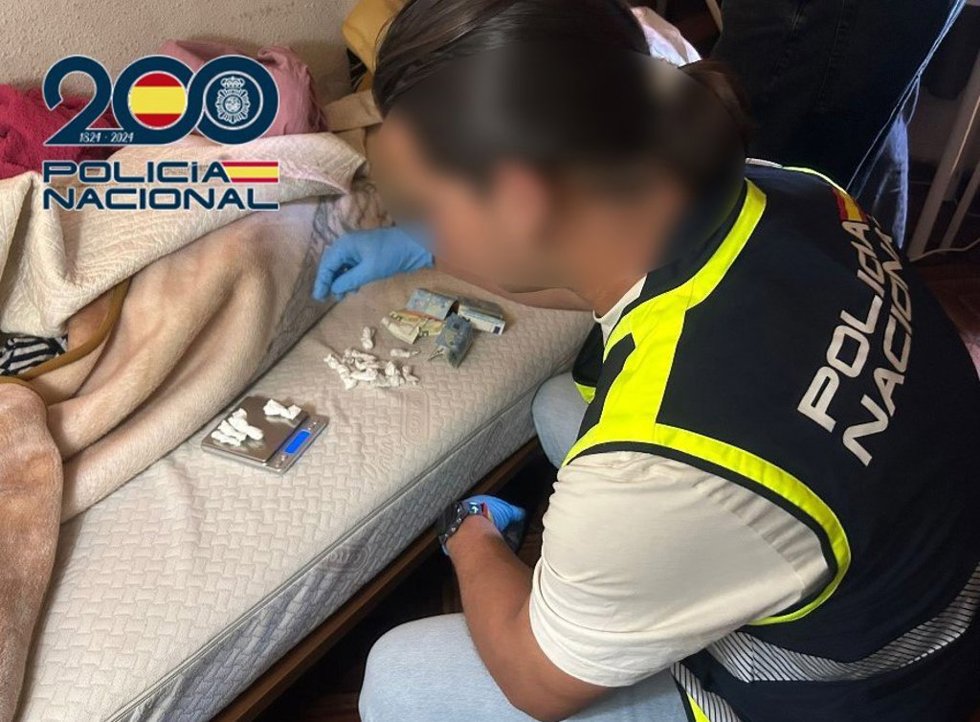 Material intervenido a la detenida