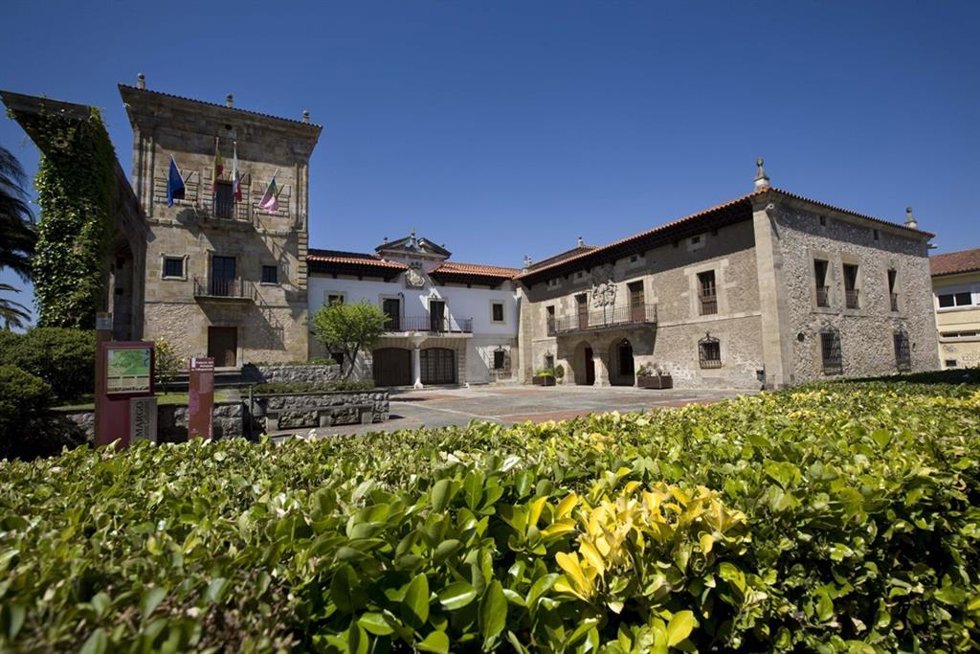Archivo - Sede del Ayuntamiento.