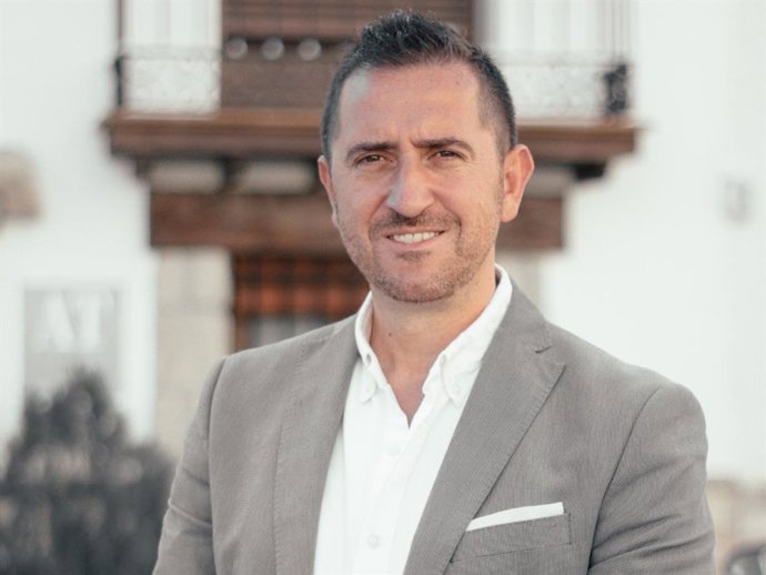 Archivo - El alcalde de Benamaurel, Juan Francisco Torregrosa, en imagen de archivo.